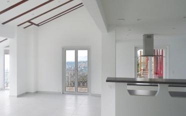 Villa - image - 4