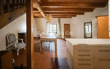 Residential building - image - 3