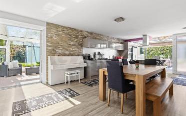 Maison contiguë 7 pièces - image - 10