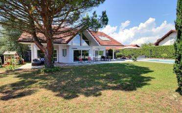 Maison 8 pièces - image - 2