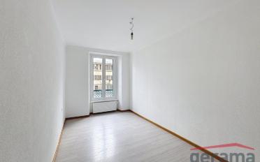 Wohnung 4.5 Zimmer - image - 4