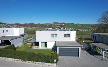 Einfamilienhaus 4.5 Zimmer - image - 2