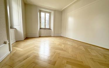 Apartment 5 rooms - image - 2