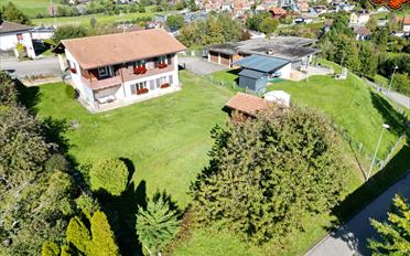 Einfamilienhaus 5.5 Zimmer - image - 1