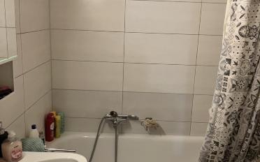 Apartment 4 rooms - image - 5