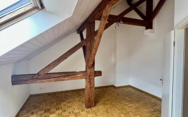Apartment 4 rooms - image - 9