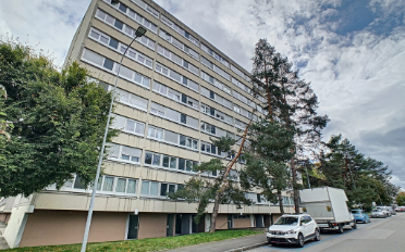 Moto Hallenplatz - image - 1