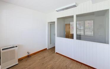 Office - image - 3