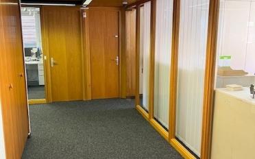 Office - image - 9