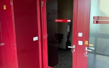 Office - image - 4
