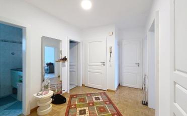 Apartment 4 rooms - image - 8