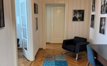 Furnished flat 2.5 rooms - image - 4