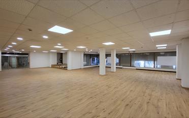 Department store 4 rooms - image - 3