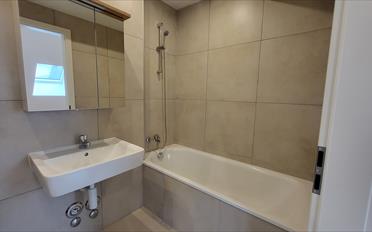 Apartment 2.5 rooms - image - 8