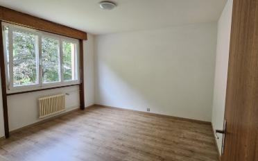 Apartment 4 rooms - image - 2