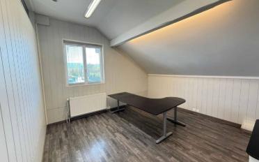 Bureau - image - 9
