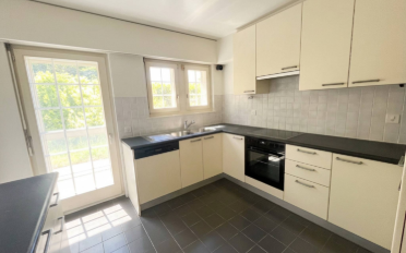 Doppeleinfamilienhaus 7.5 Zimmer - image - 3