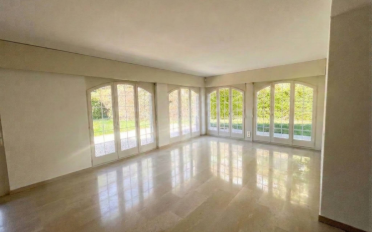 Doppeleinfamilienhaus 7.5 Zimmer - image - 2