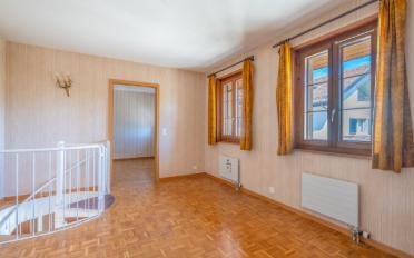 Apartment 9 rooms - image - 4