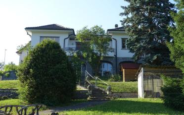 Villa 7.5 Zimmer - image - 4