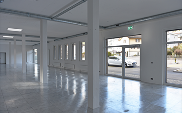 Commercial - image - 2