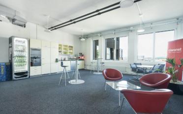Office - image - 11