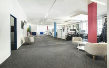 Office - image - 12