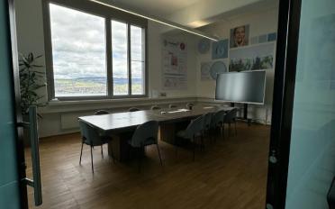 Bureau - image - 8