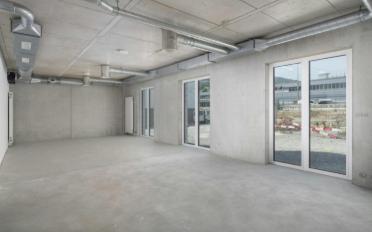 Office - image - 4