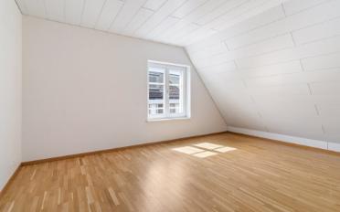 Apartment 4.5 rooms - image - 8
