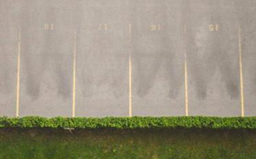 offener Parkplatz - image - 1