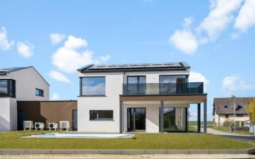 Villa 5.5 Zimmer - image - 1