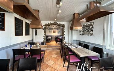 Restaurant 4 pièces - image - 1