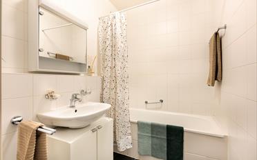 Furnished flat - image - 7