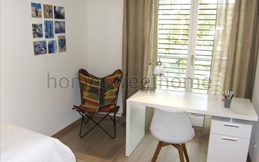 Furnished flat 5.5 rooms - image - 9