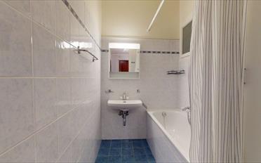 Furnished flat 4 rooms - image - 6