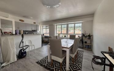 Apartment 5 rooms - image - 2