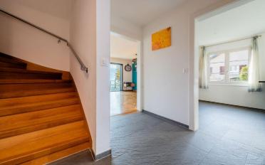 Villa 6.5 pièces - image - 3