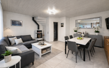 Einfamilienhaus 7.5 Zimmer - image - 2