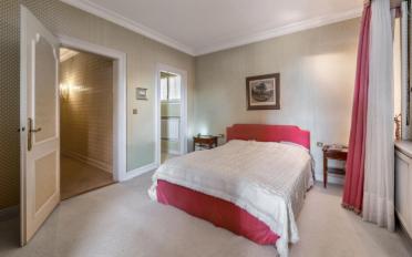 Villa 13 pièces - image - 3