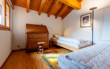 Chalet 5.5 rooms - image - 9