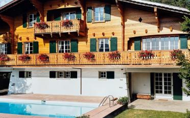 Chalet 8.5 pièces - image - 1