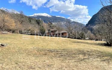 Building land - image - 1
