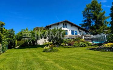 Einfamilienhaus 6.5 Zimmer - image - 1
