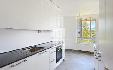 Apartment 5 rooms - image - 2