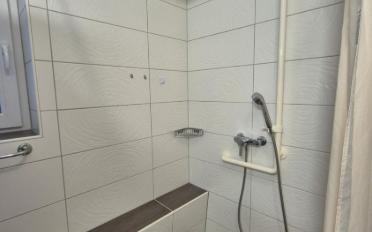 Apartment 2.5 rooms - image - 4