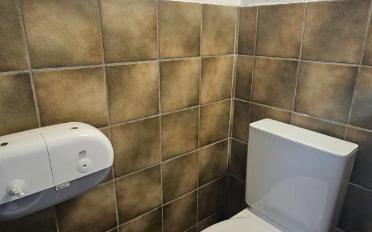 Commercial - image - 10