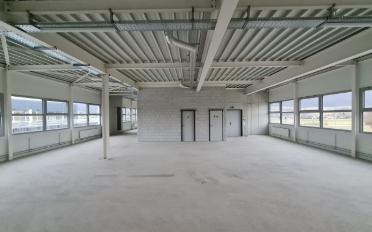 Commercial - image - 11