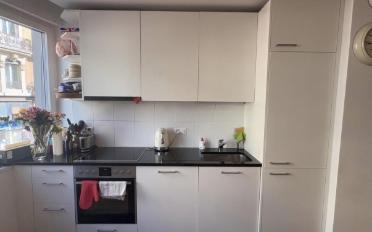 Apartment 25 rooms - image - 2
