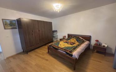 Apartment 25 rooms - image - 7